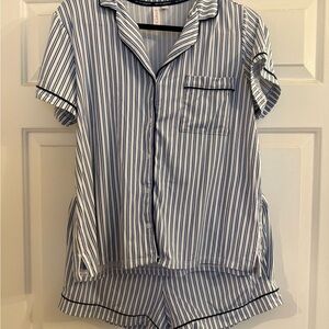 Joyspun Dreamy soft Blue Lark stripe pajama set.